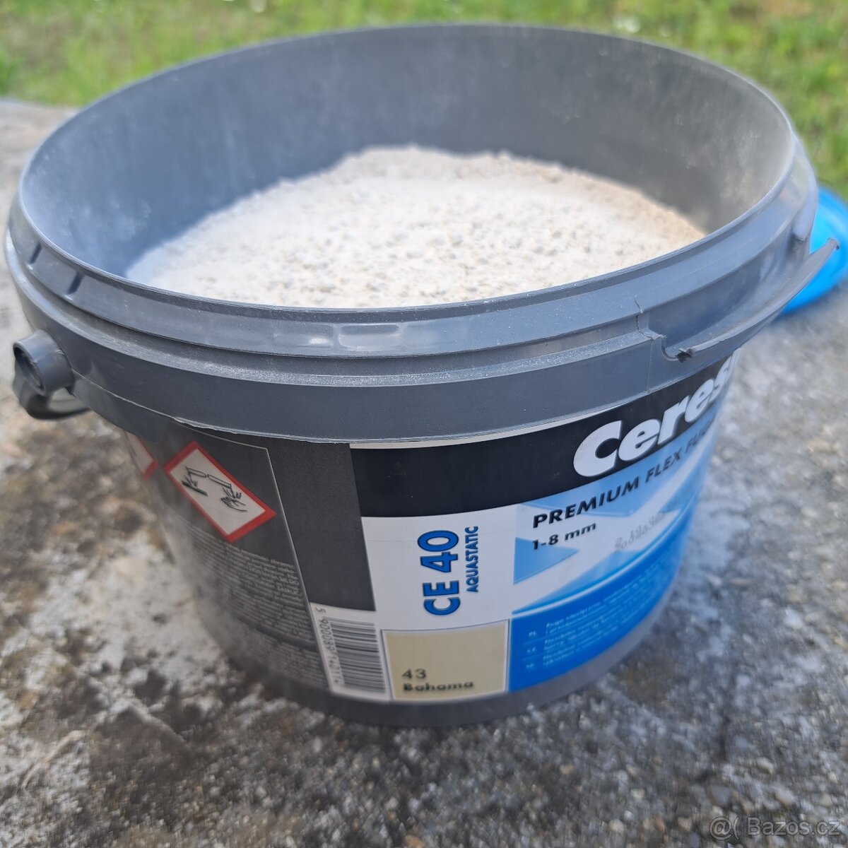 Prodam sparovaci hmotu Ceresit - 2