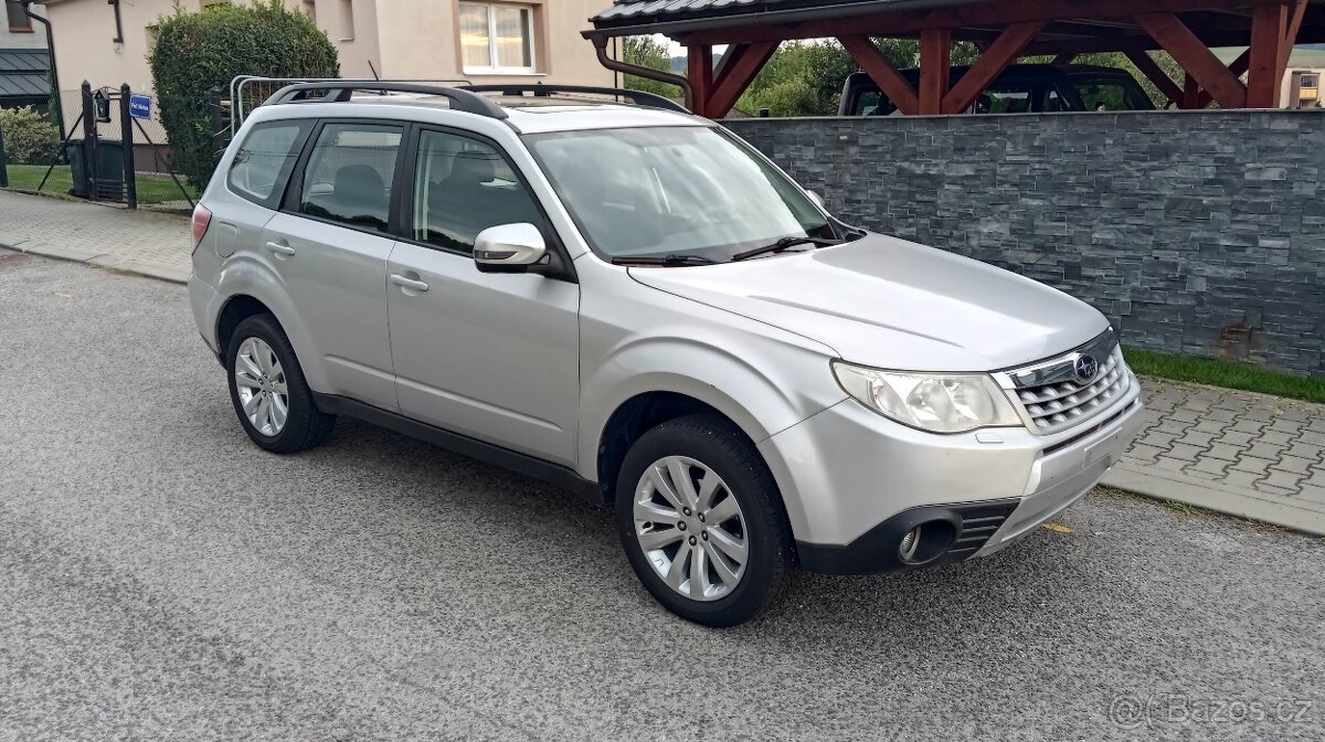 Subaru Forester 2.0 benzín - 2