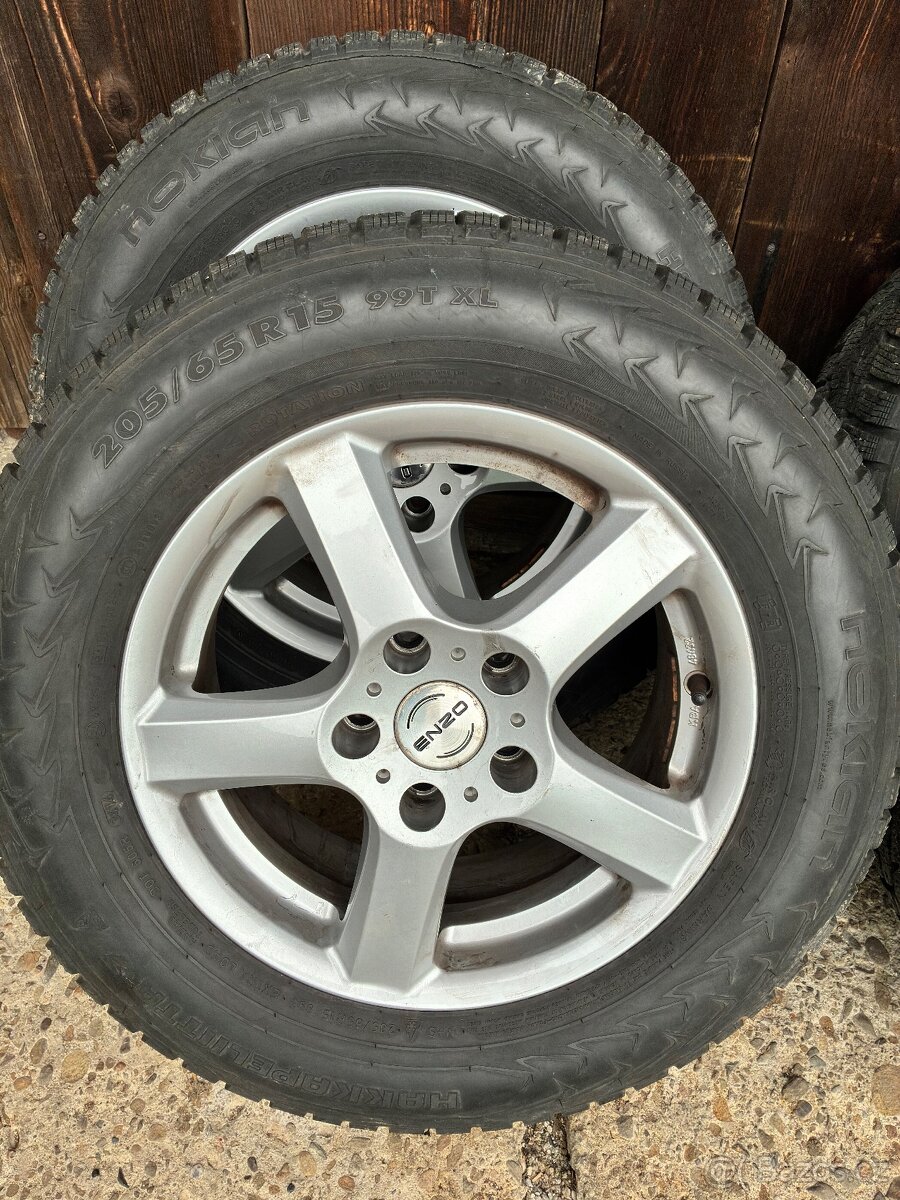 Zimní kola 205x65 r15 - 2