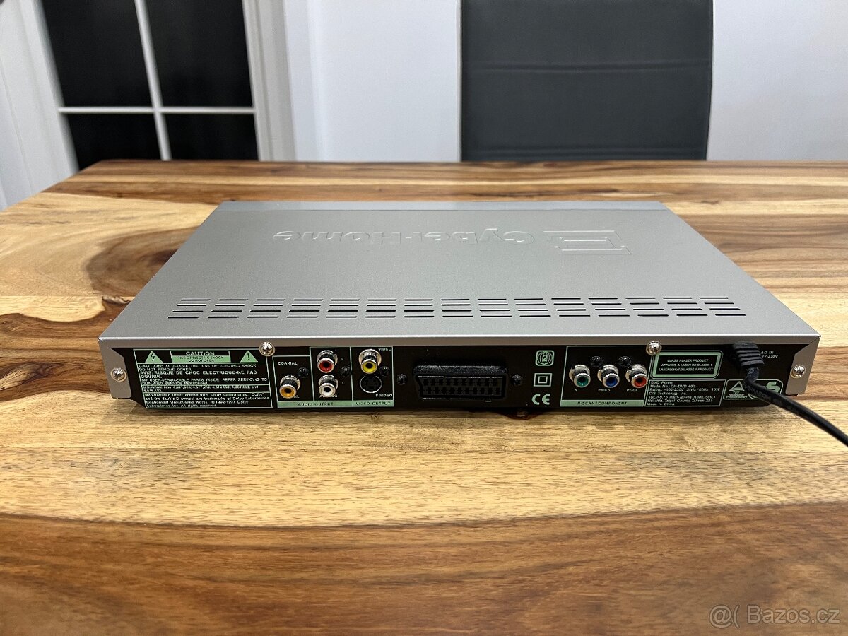 DVD Přehrávač Cyberhome s ovladačem - 2