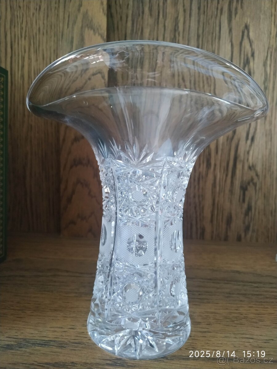 Broušené české značkové sklo - 2