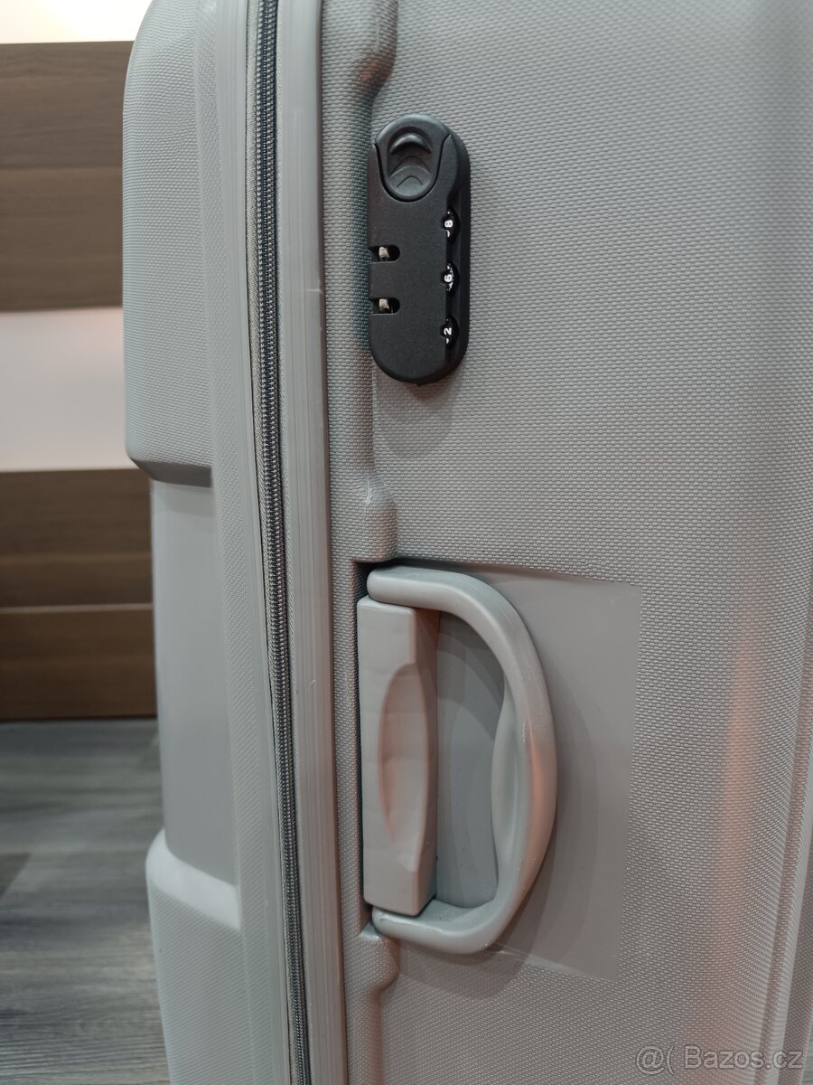 Cestovní kufr NOVÝ XL - 2