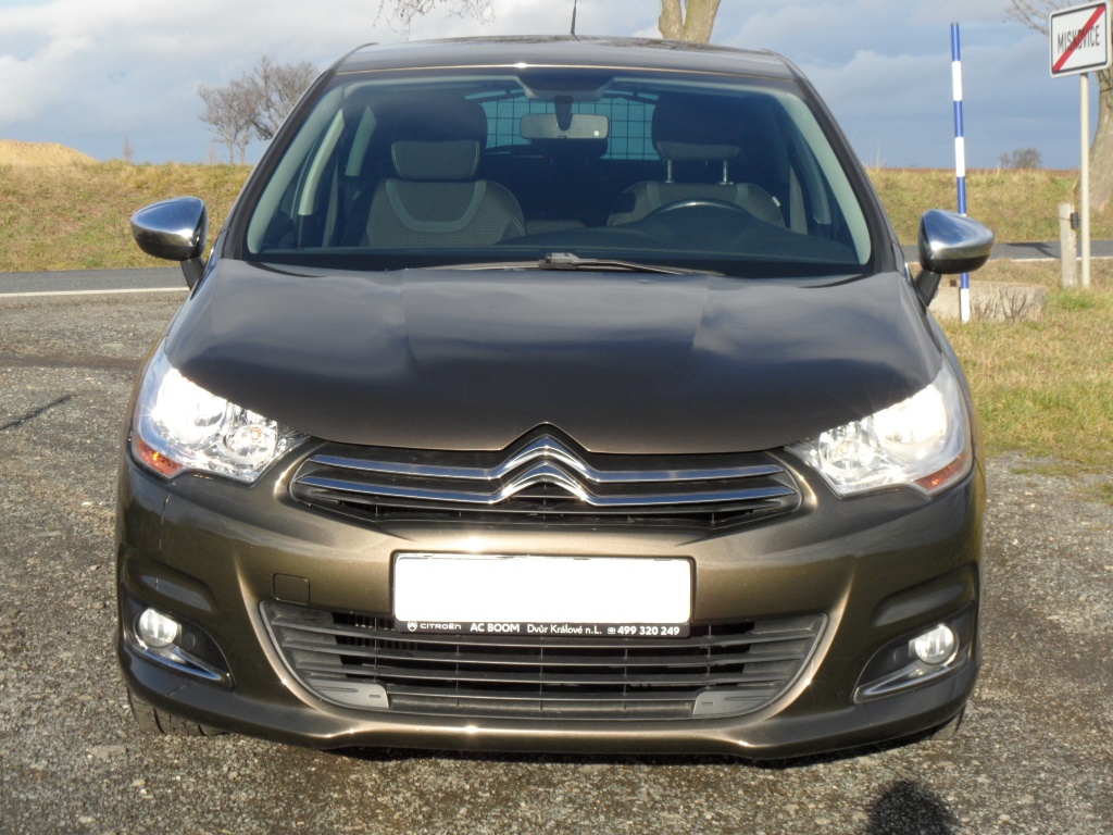 Citroen C4 1.6 HDi,66kw,1.maj.zak v ČR,naj.114000km - 2