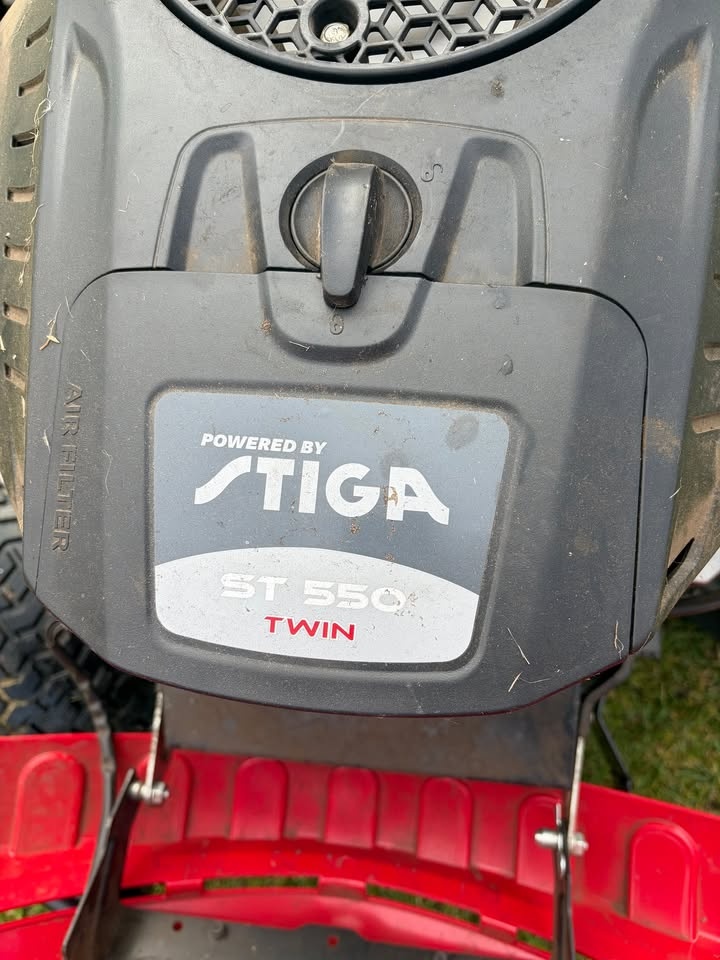 Zahradní traktor VARI RL 102 H - ZÁNOVNÍ - 2