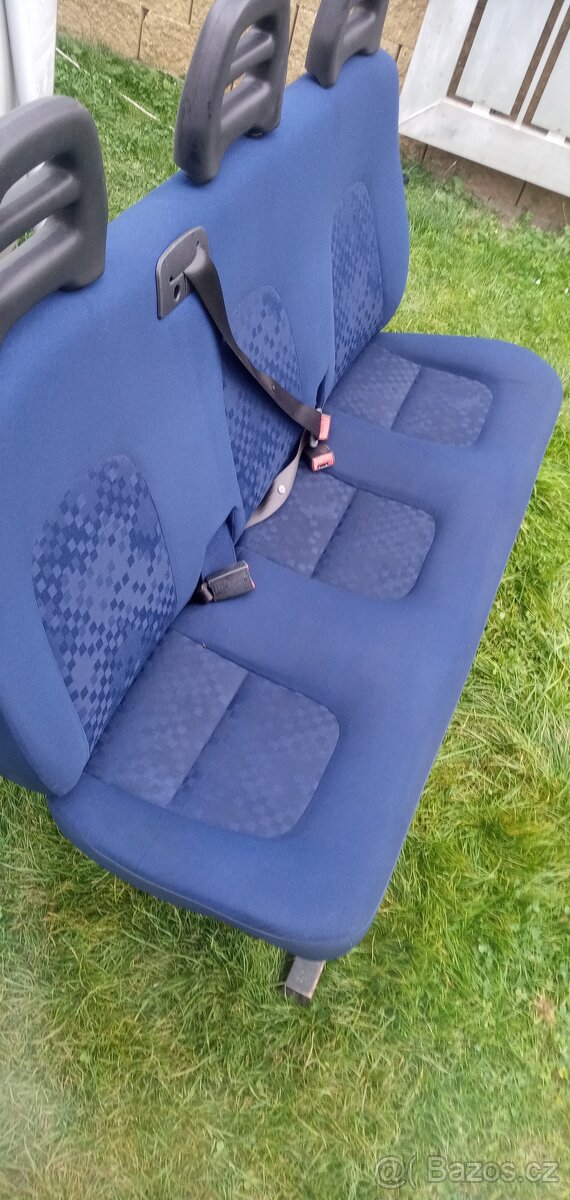 PRODÁM TROJSEDAČKU DO FIAT DUCATO 2002-2005 MODRÁ PĚKNÁ - 2