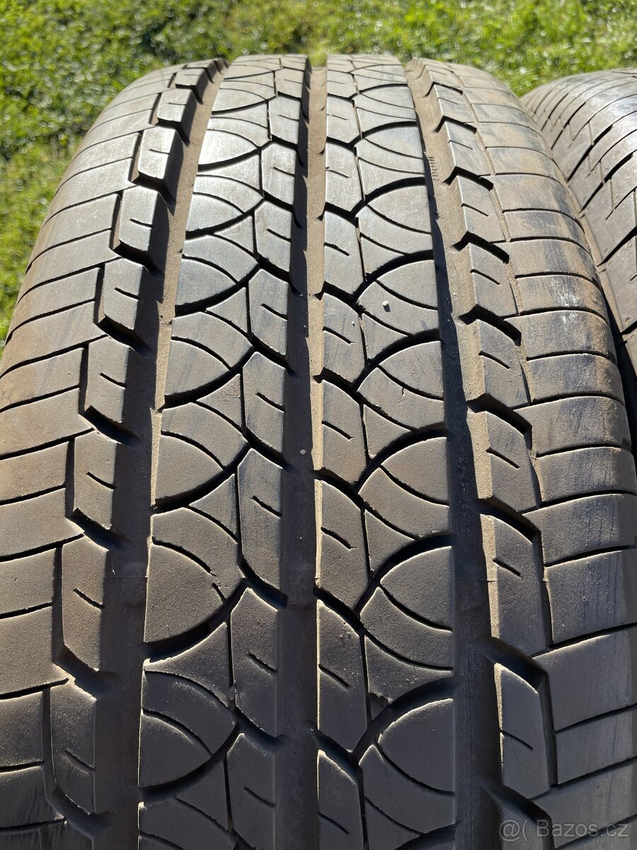 Barum 235/65R16C letní - 2