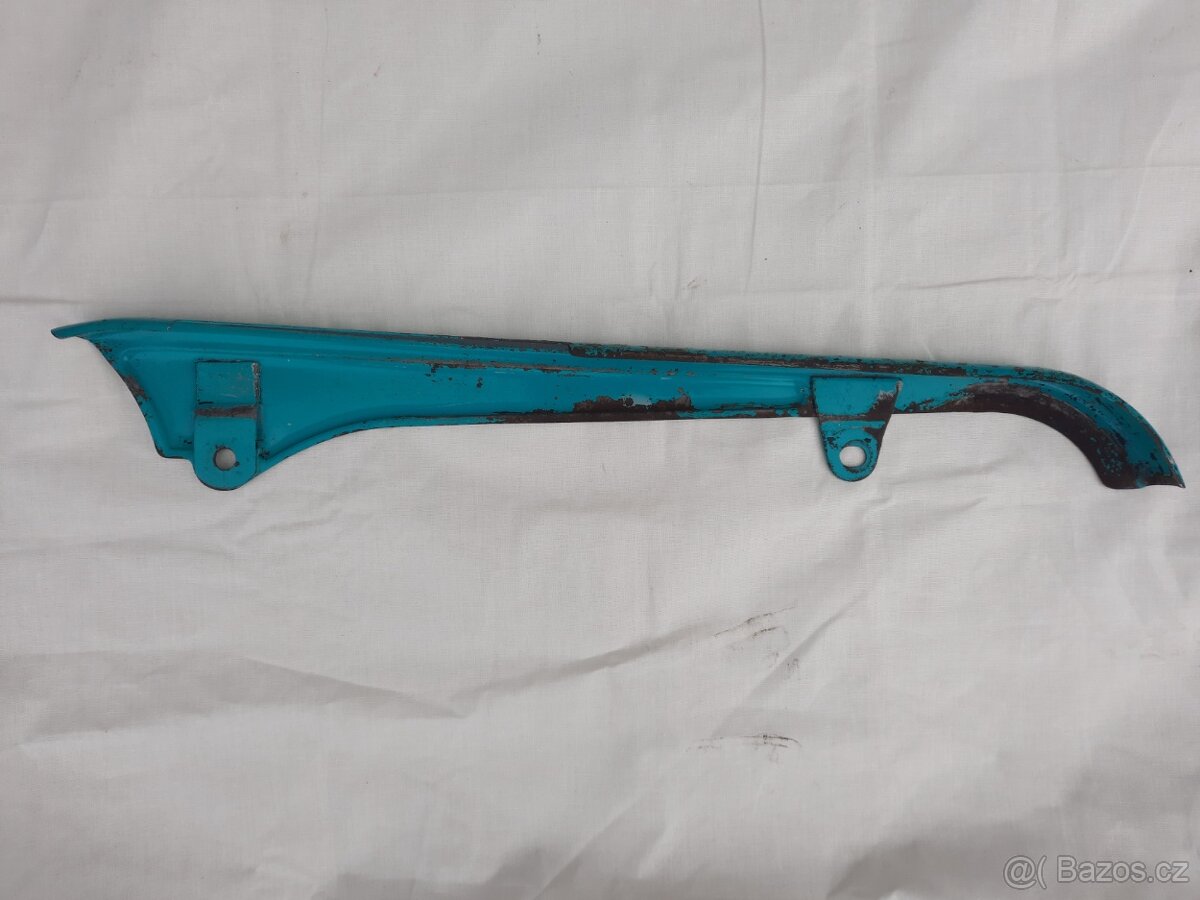 Stadion S22 Kryt řetězu - 2