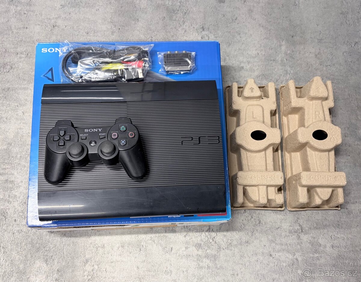 - PS3 Sony SuperSlim 12GB s krabicí - - 2