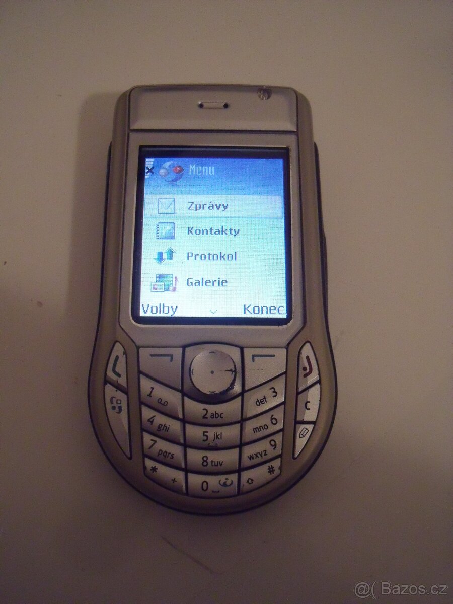 NOKIA (Sněhulák) 6630+ nabíječka - 2