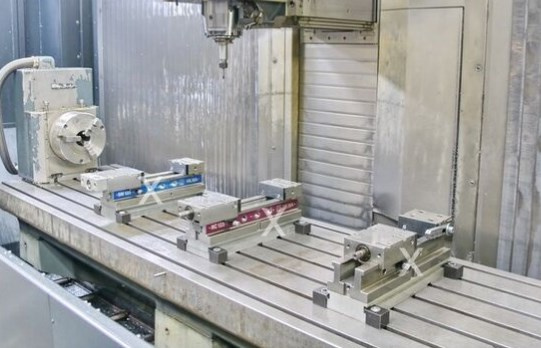 Obráběcí centra - horizontální DMF 260 New Design - 2