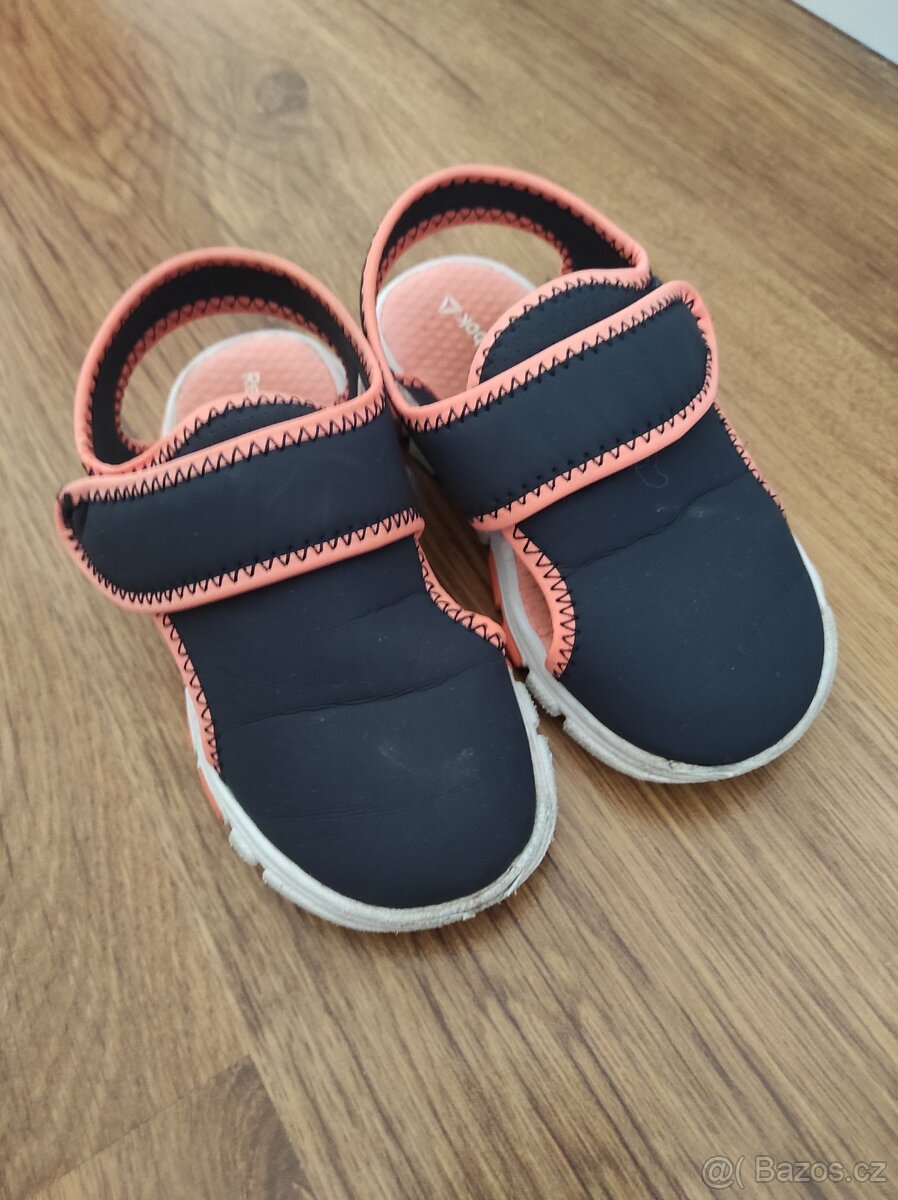 Sandály/boty vel. 26 zn. Reebok - 2