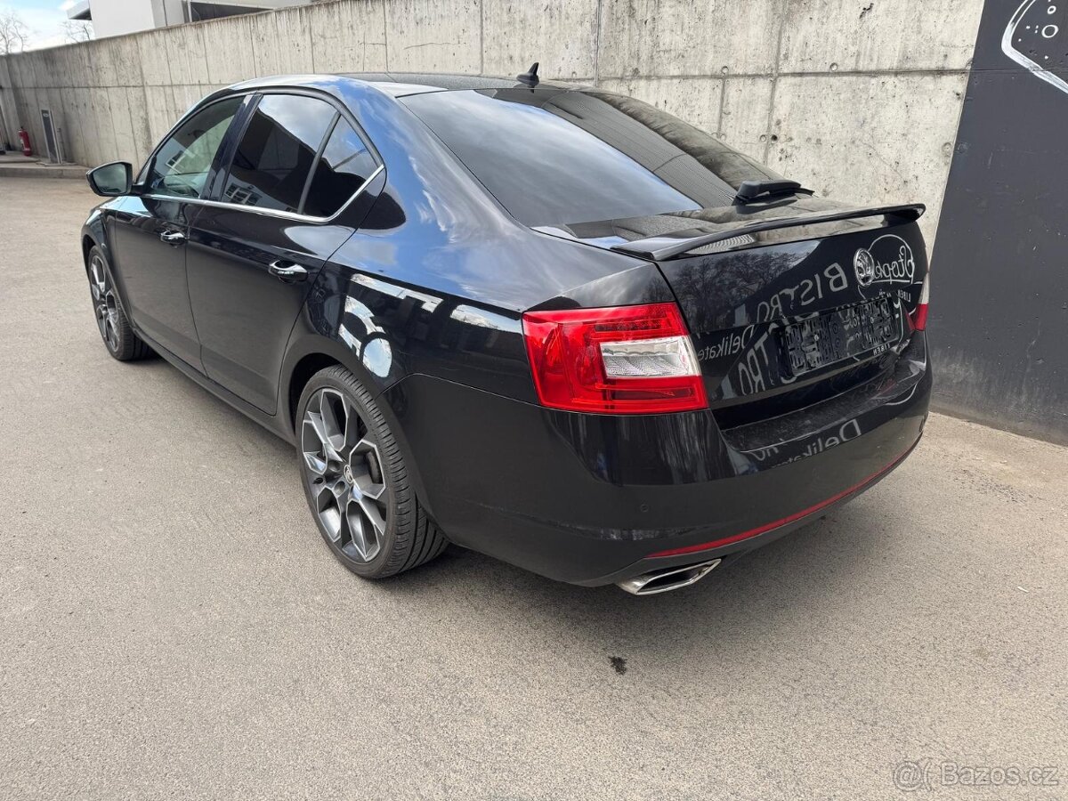 Skoda / Octavia 2.0 TSI RS - 2