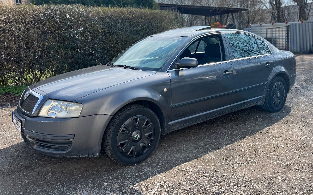 SKODA SUPERB 2.5TDI V6 - 2