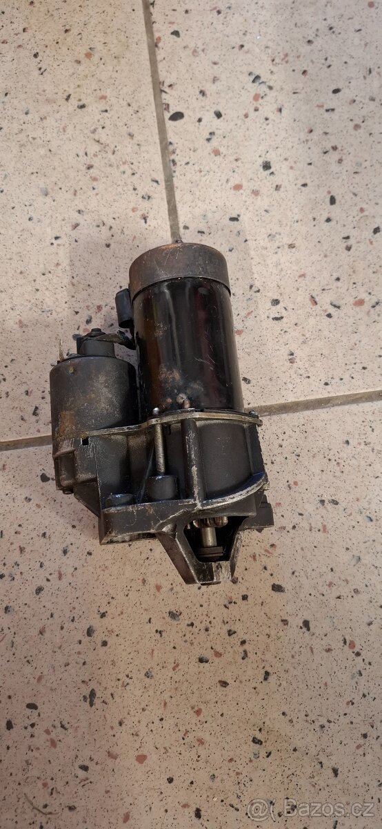 Startér Renault laguna - 2