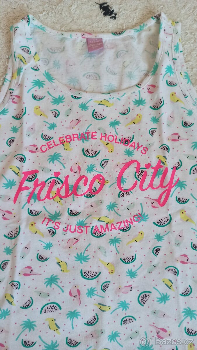 Dívčí letní triko - vel. 128 - top stav - 2
