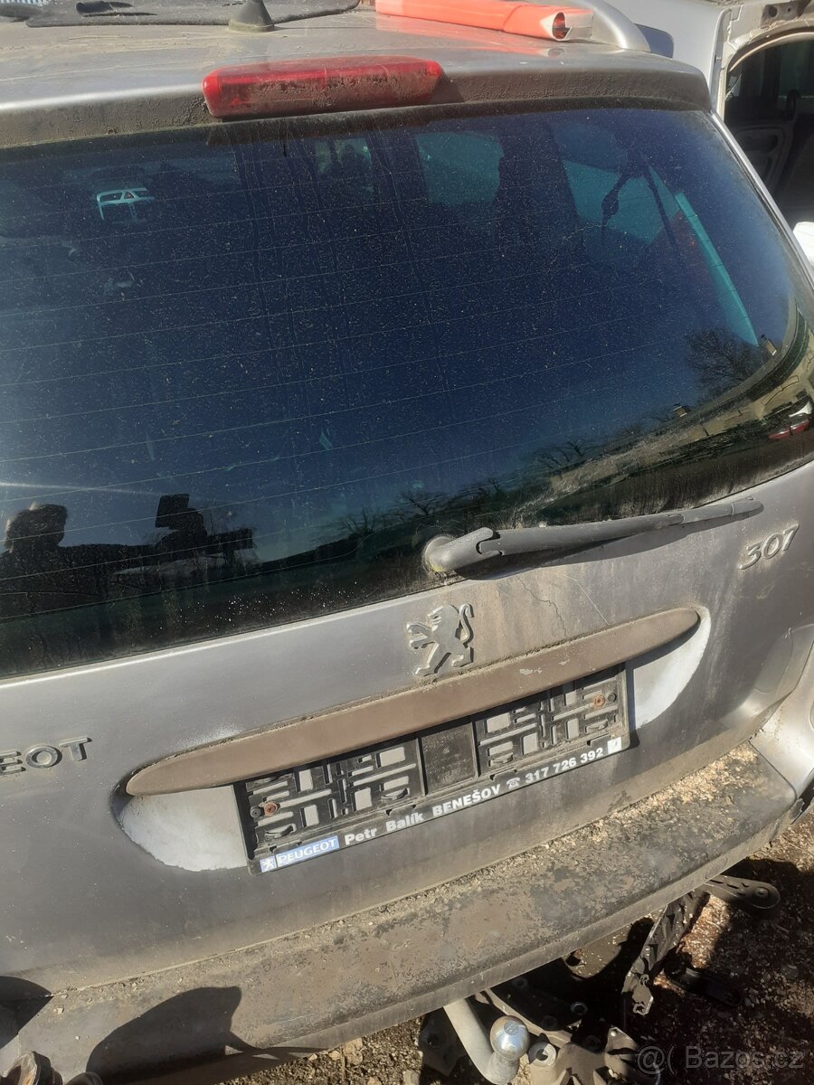 Peugeot 307 sw 1,6hdi 7míst - 2