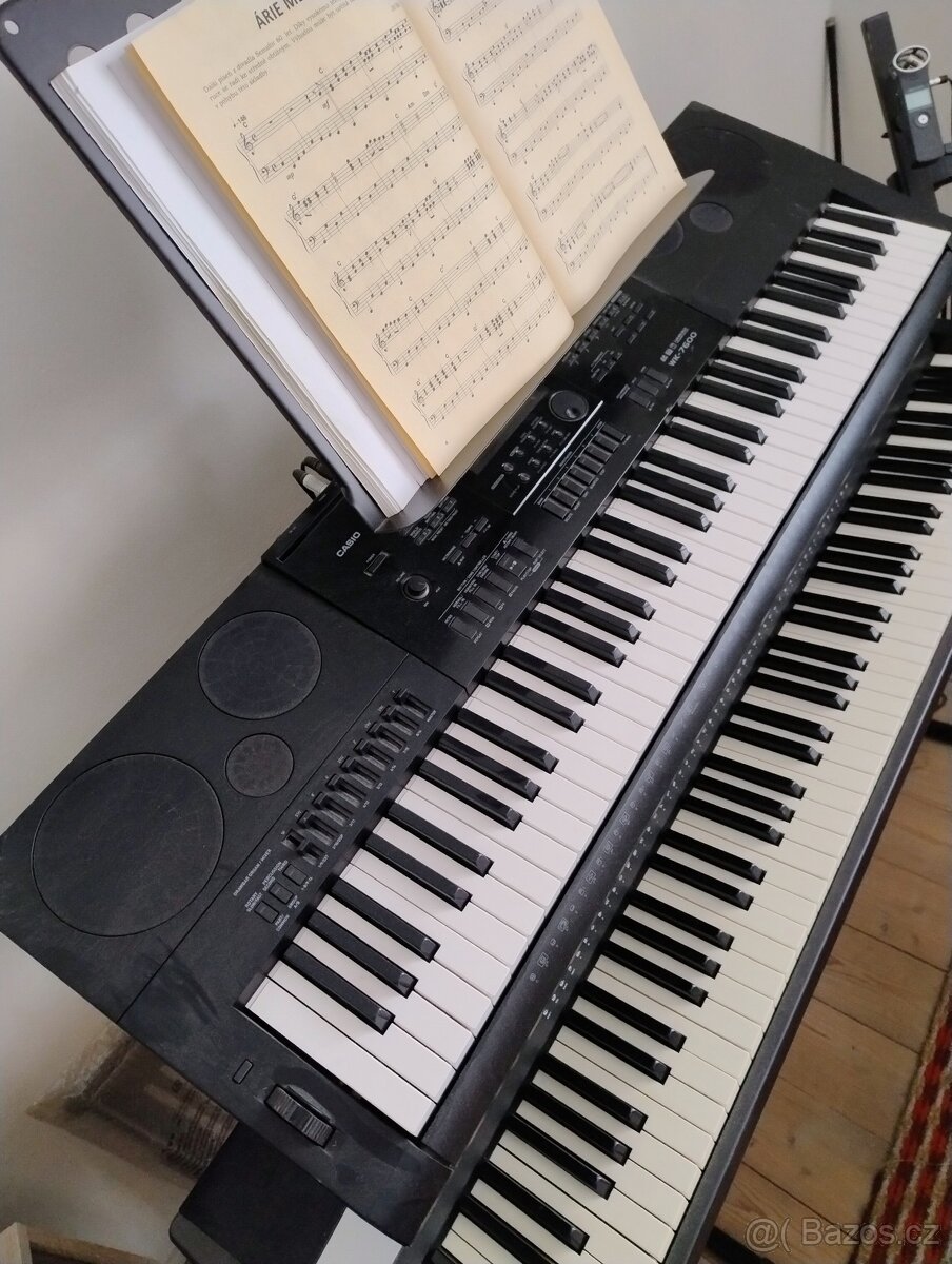 stage piano - 2