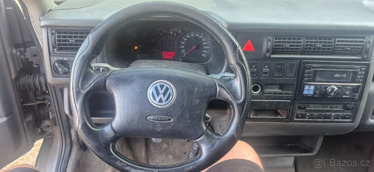 Vw t4 2.5tdi 75kw transporter rok 2003 - 2
