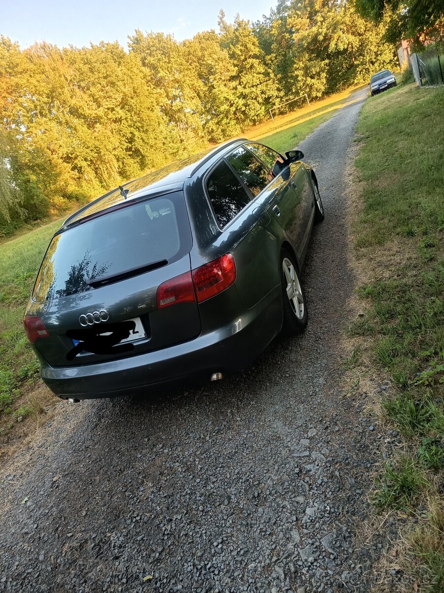 Audi - 2