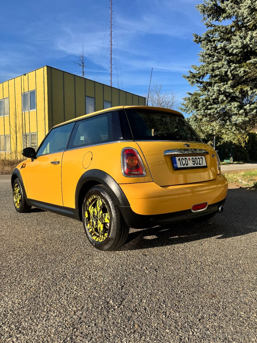 Mini Cooper,2009,1.4/70kw - 2