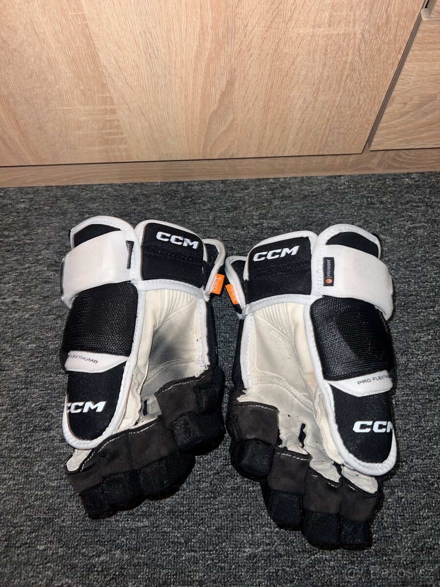 CCM Tacks 4R PRO 3 - 2