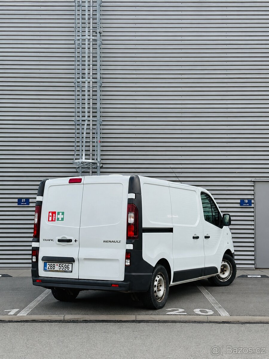 RENAULT TRAFIC FURGON L1 H1 - 2