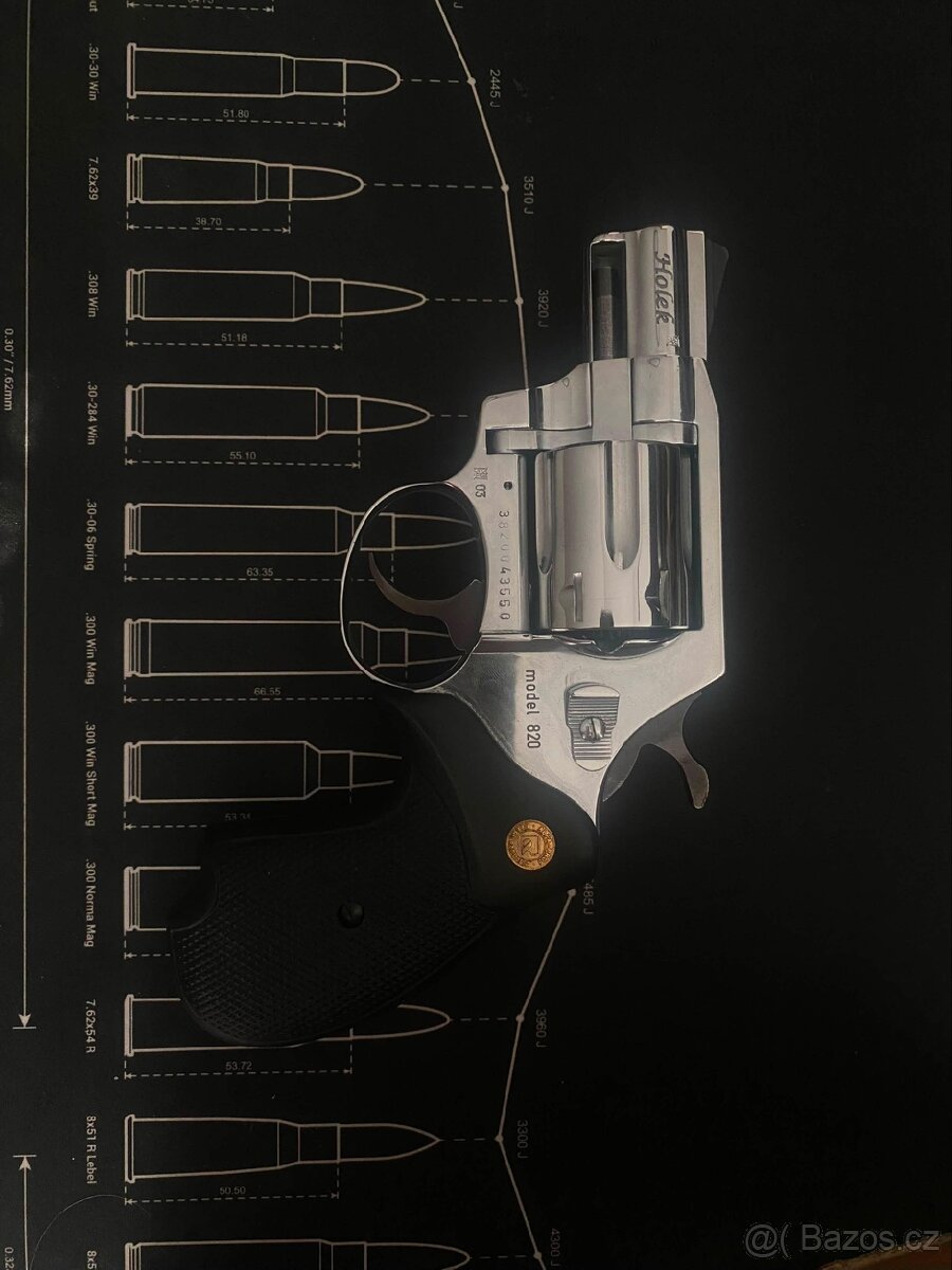 Revolver 38. Spec + 170 nábojů - 2