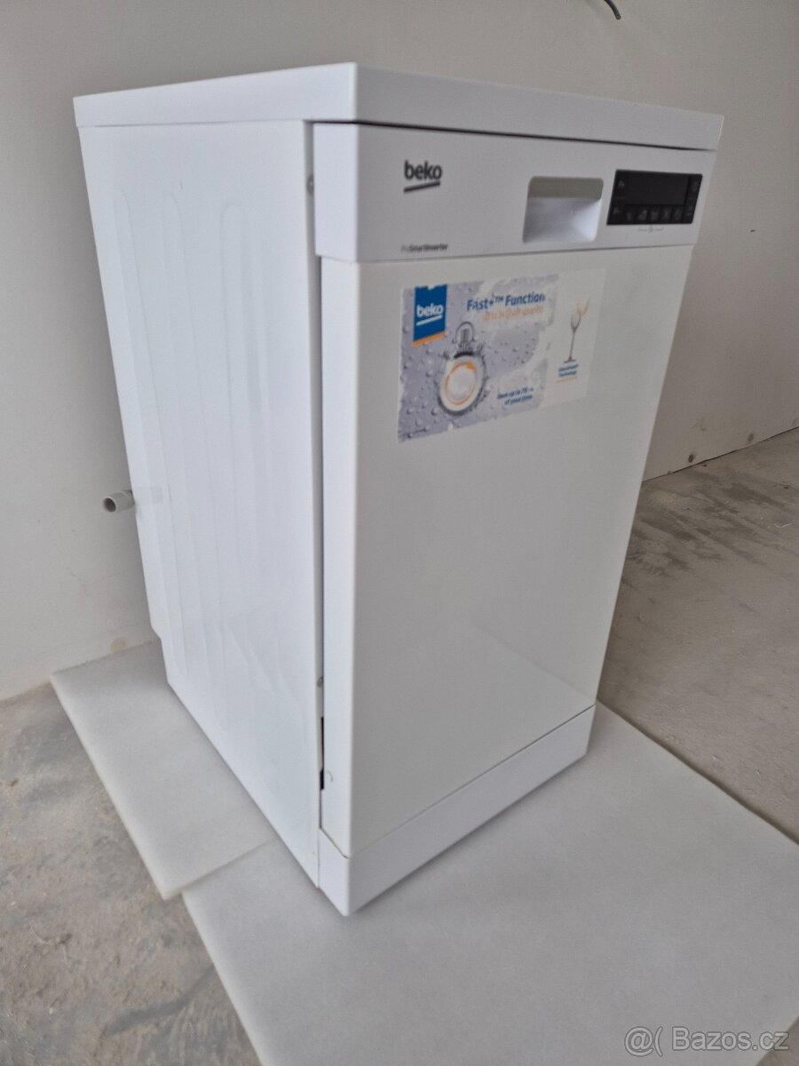 Myčka nádobí Beko - 2