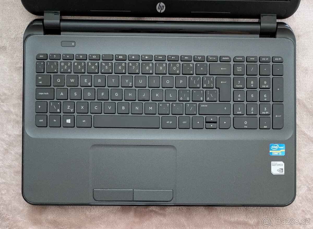 Notebook HP 15-d054sc černý lesklý - 2