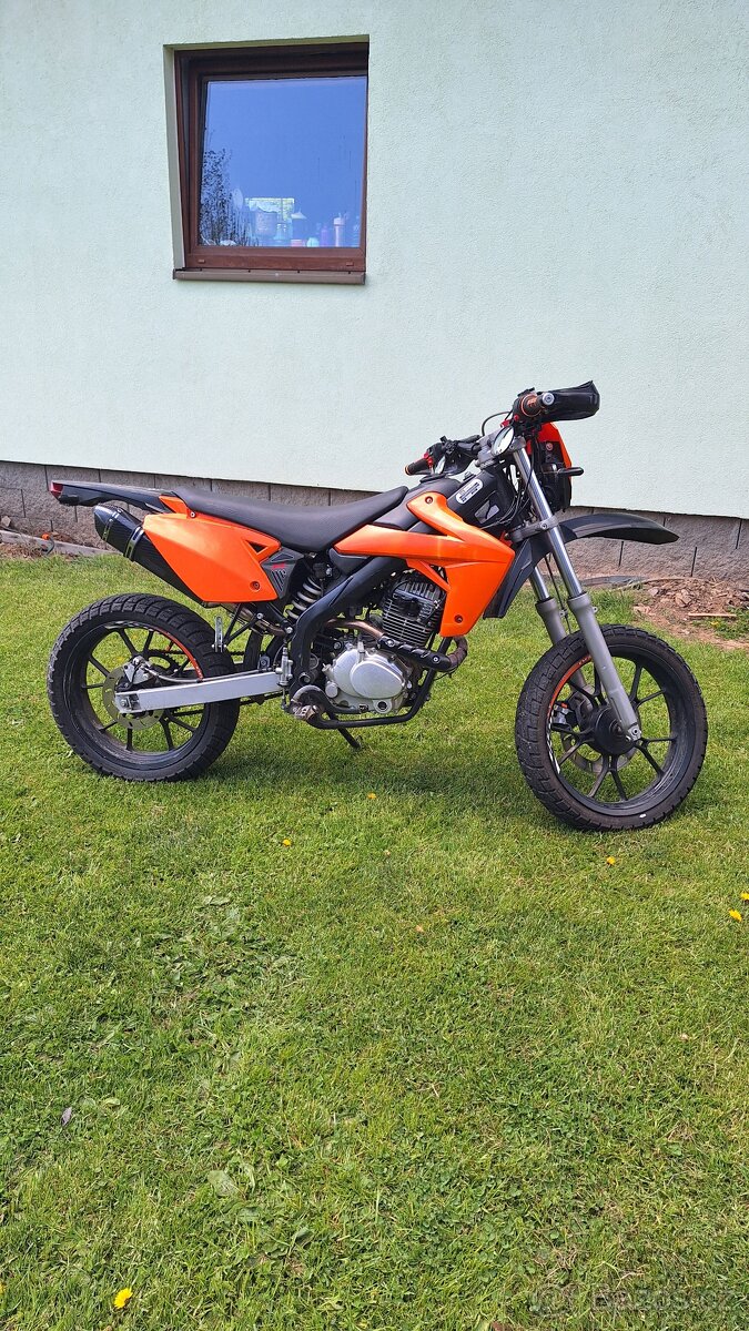 Rieju MRT 2016