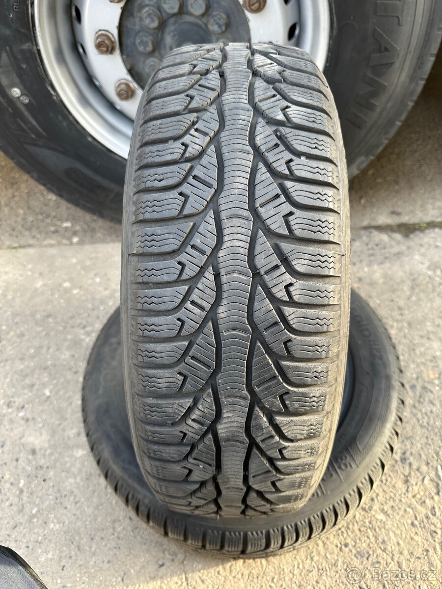 Prodám 2x zimní pneu 185/60r15 Klebr - 2