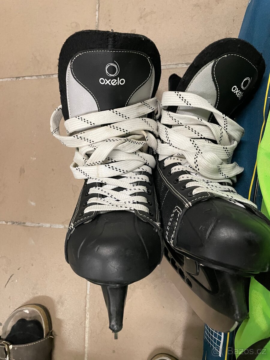 Hokejové brusle - 2