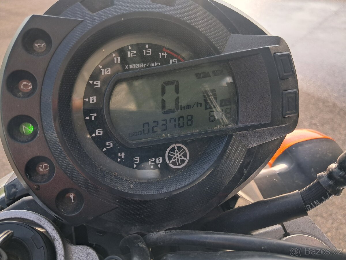 Yamaha FZ6N 600 - 2