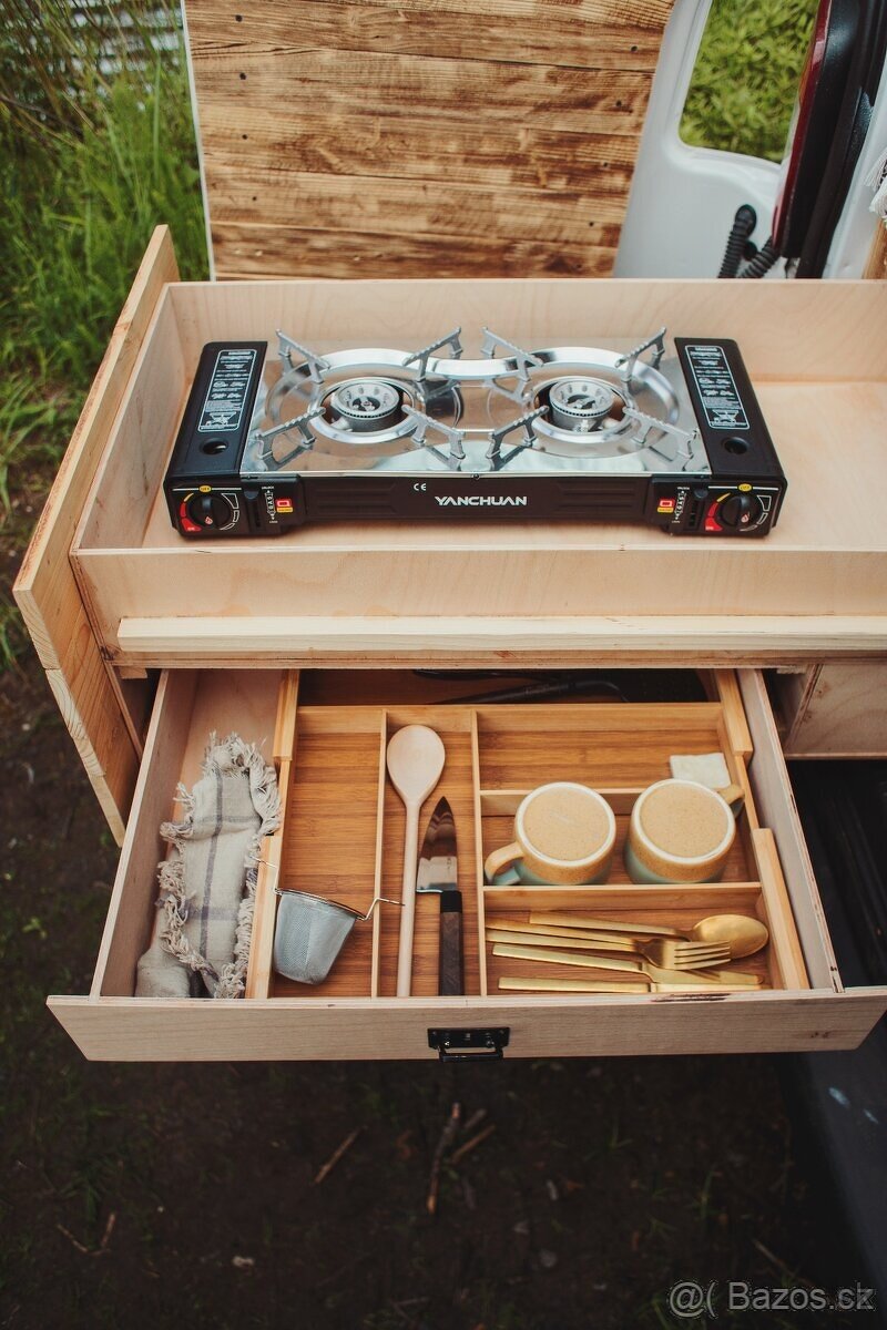 VW Transporter T5 facelift Campervan - 2