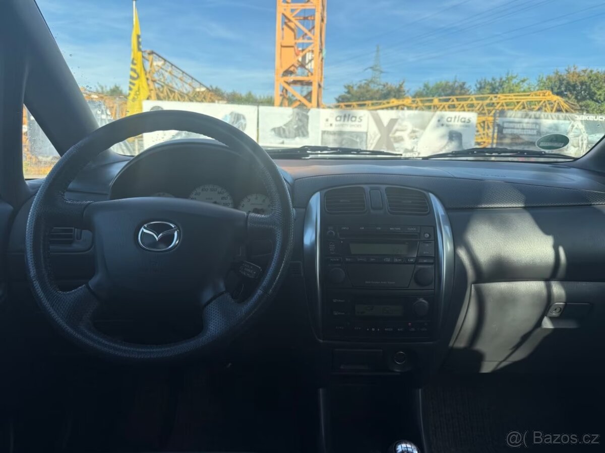 Mazda Premacy - 2
