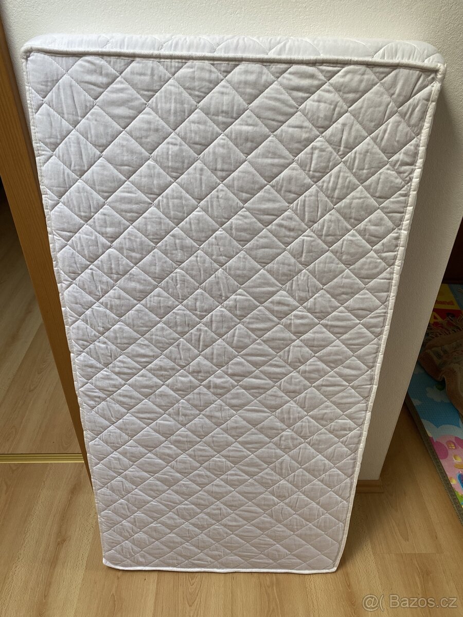 Postylka včetně matrace - 2
