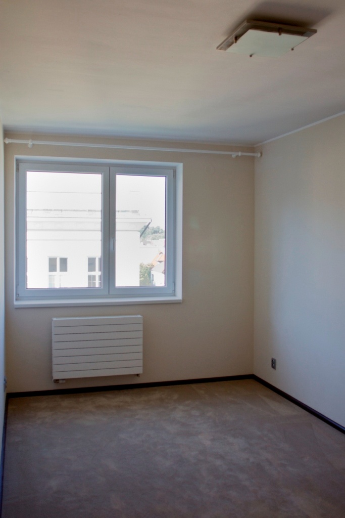 Pronájmu byt 3+kk - 2