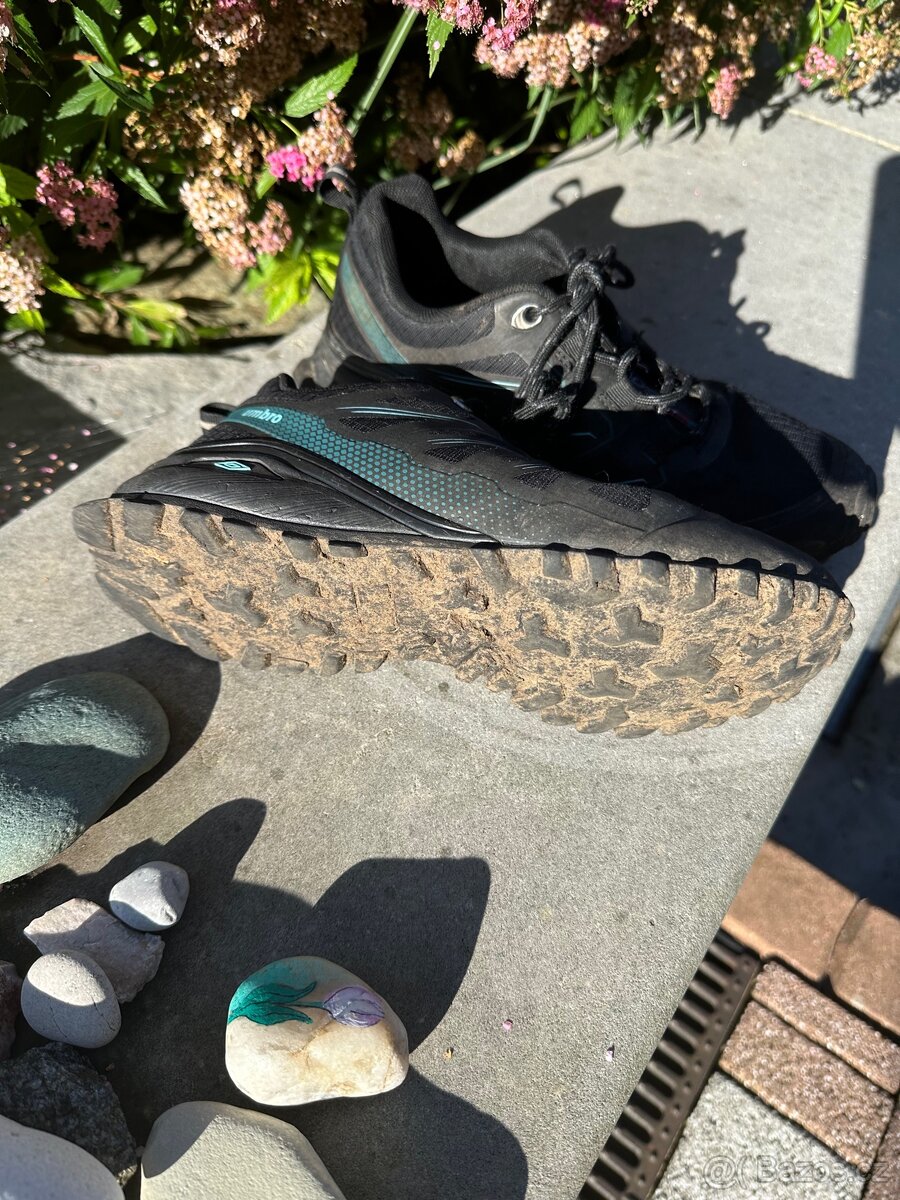 Krosove boty vel. 39 - 2