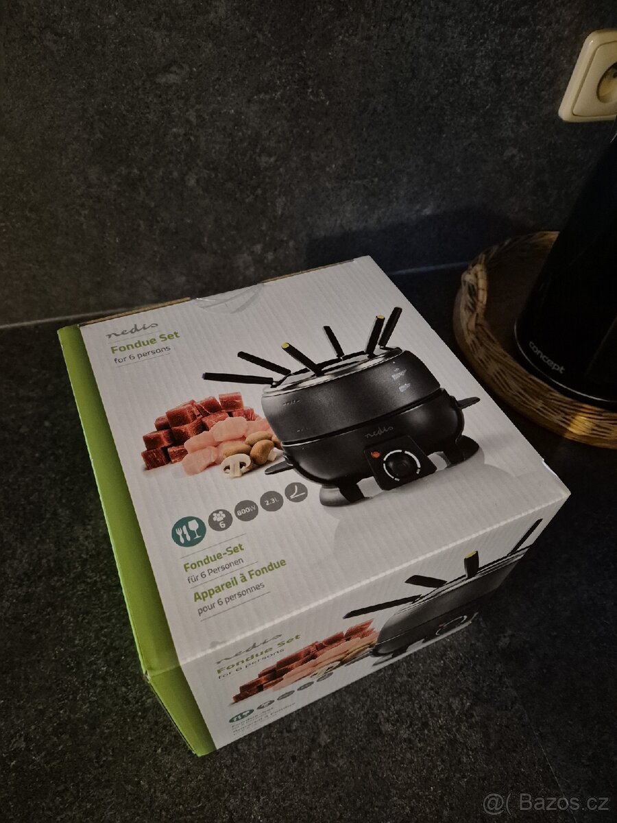 Sada na fondue Nedis FCFO110EBK6, nová - 2