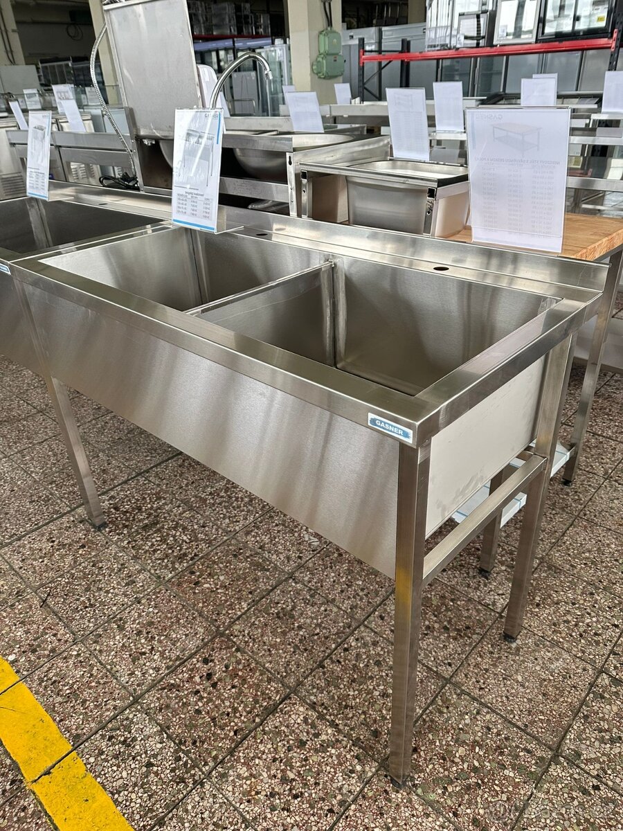 Nerezový dvojdřez - 2