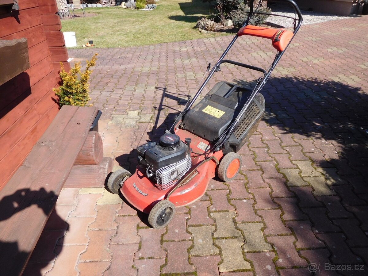 Sekačka s pojezdem - 2