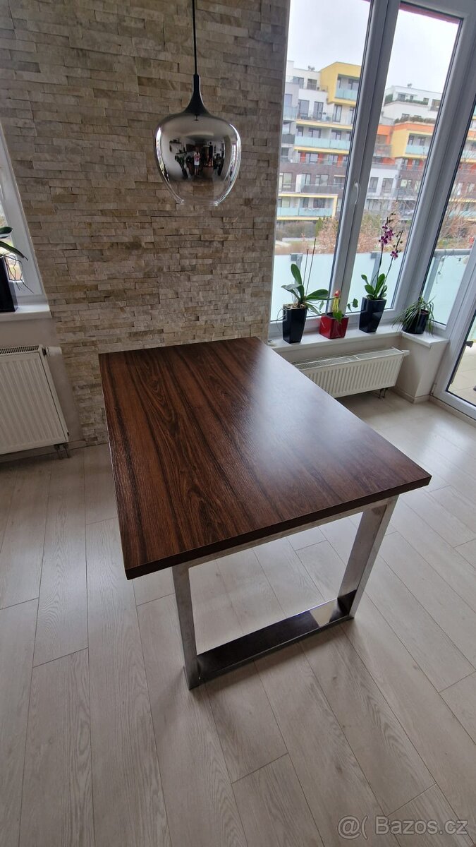 Kuchyňský stůl - 2