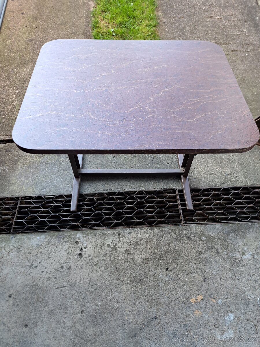 Stůl do karavanu - 2