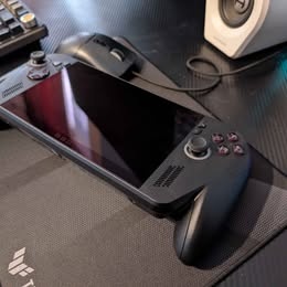 ASUS ROG Ally X - 2