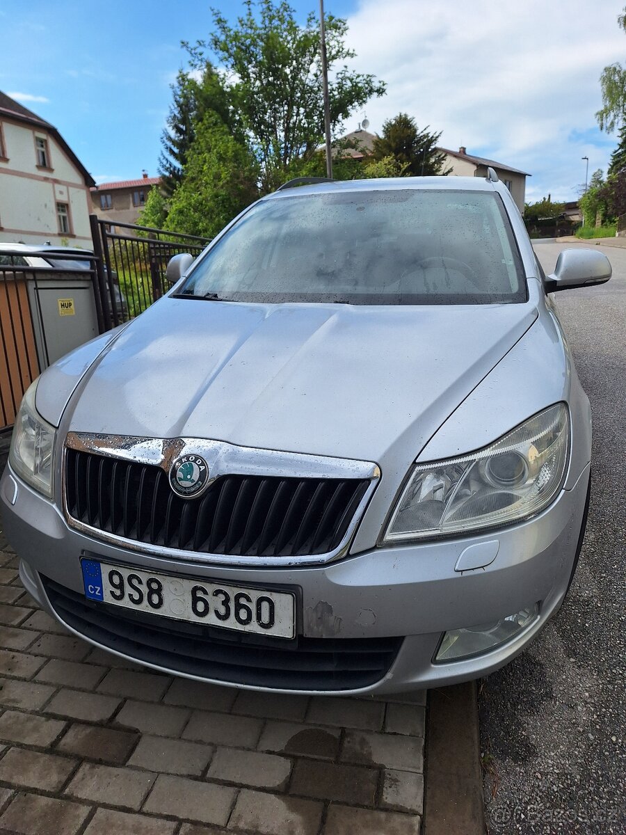 Škoda Octavia Combi - 2