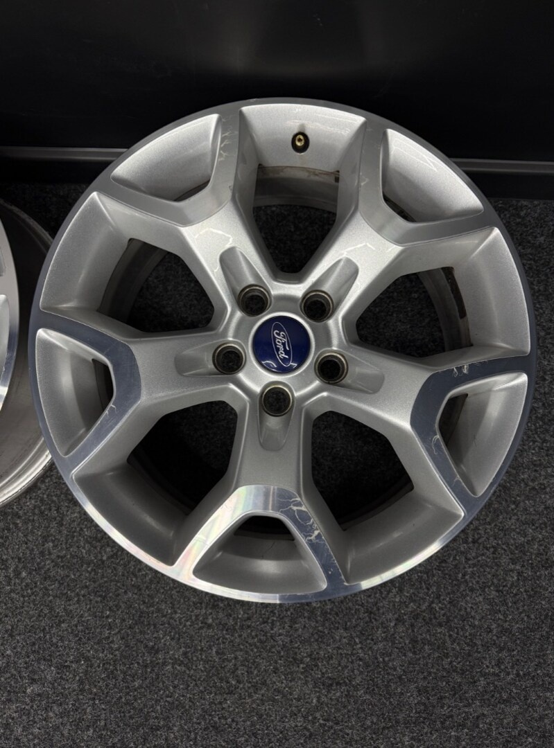 Alu Ford Kuga 5x108 17” - 2