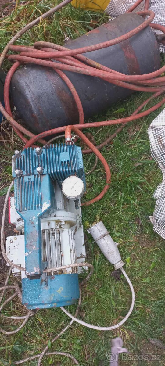 Vzduchový kompresor - 2