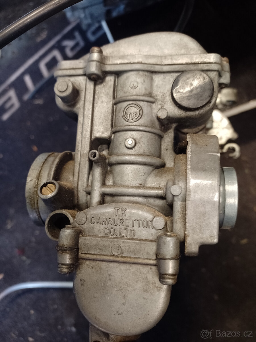 Karburátory Kawasaki KZ 550 - 2