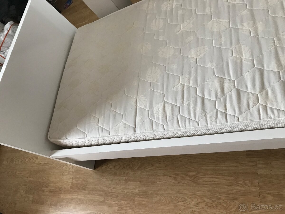 postel XXXLutz 90x200 bílá - 2