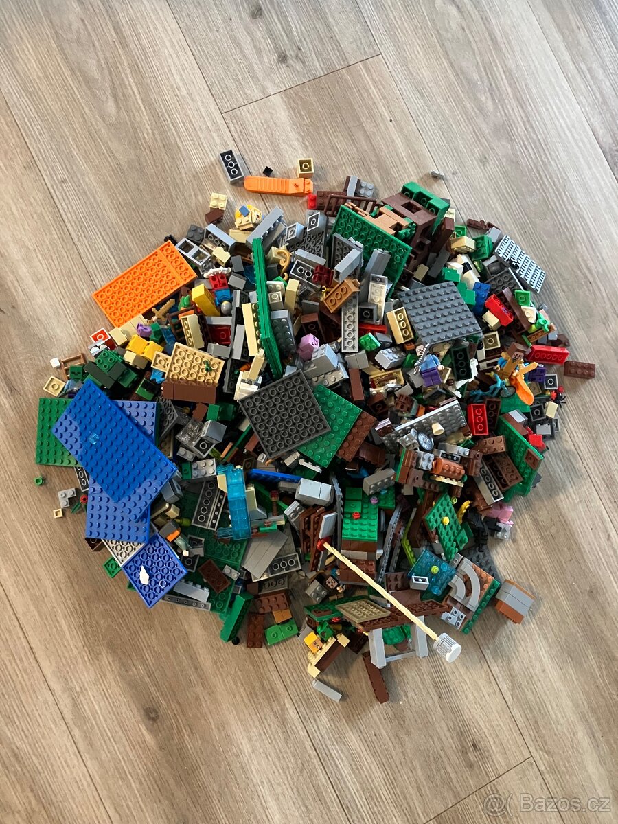 Napodobenina Lego Minecraft - 2